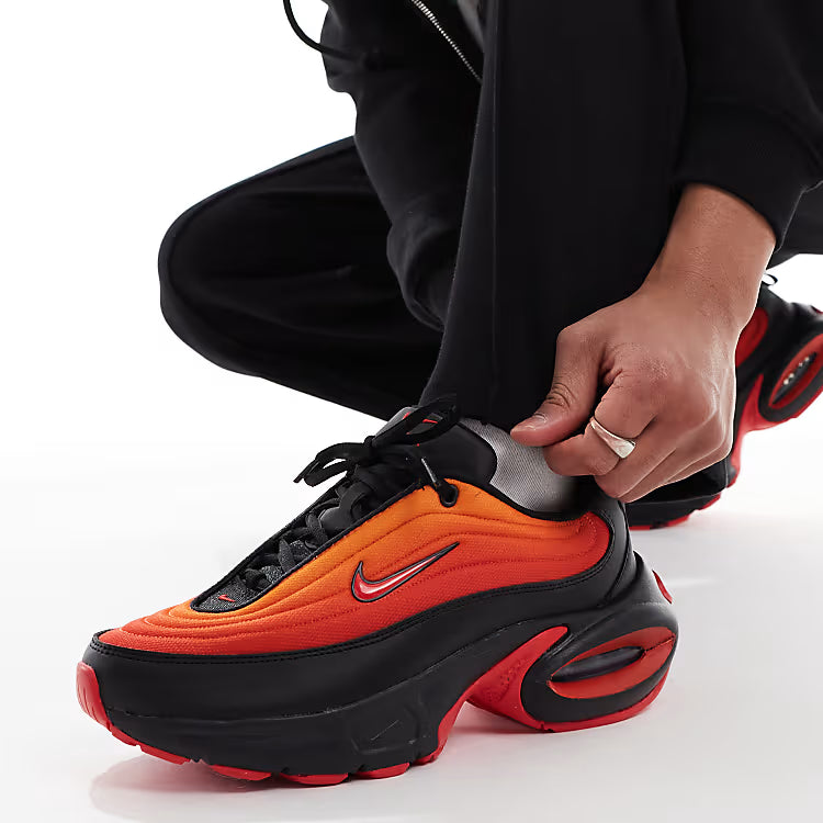 NIKE AIRMAX PORTAL TRAINERS RED