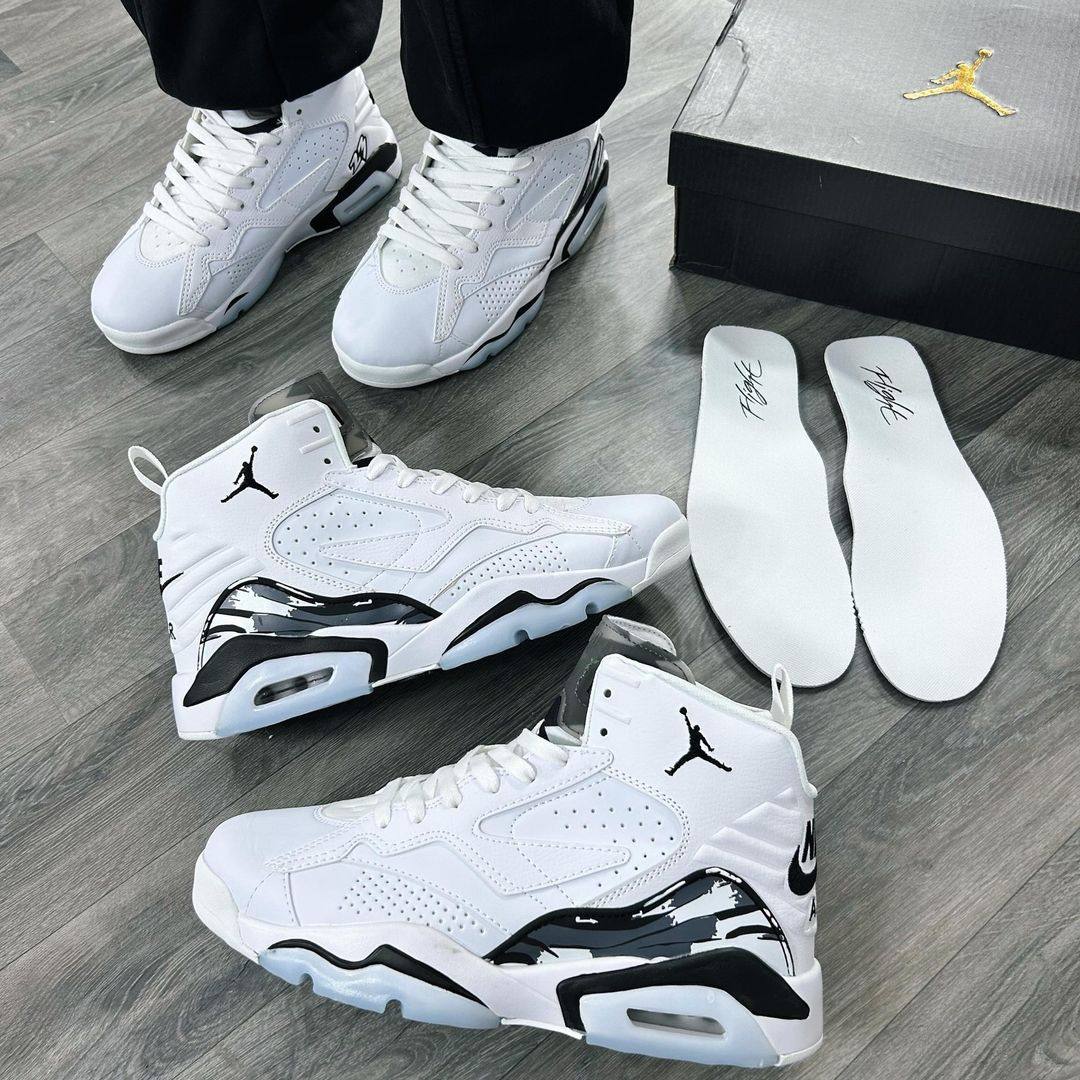 AIR JORDANS RETRO 6 JUMPMAN MVP WHITE BASIC