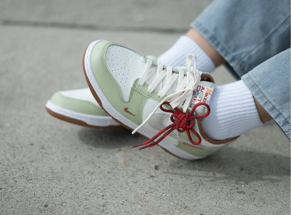 NIKE DUNK YEAR OF THE SNAKE JUST DO IT 2025