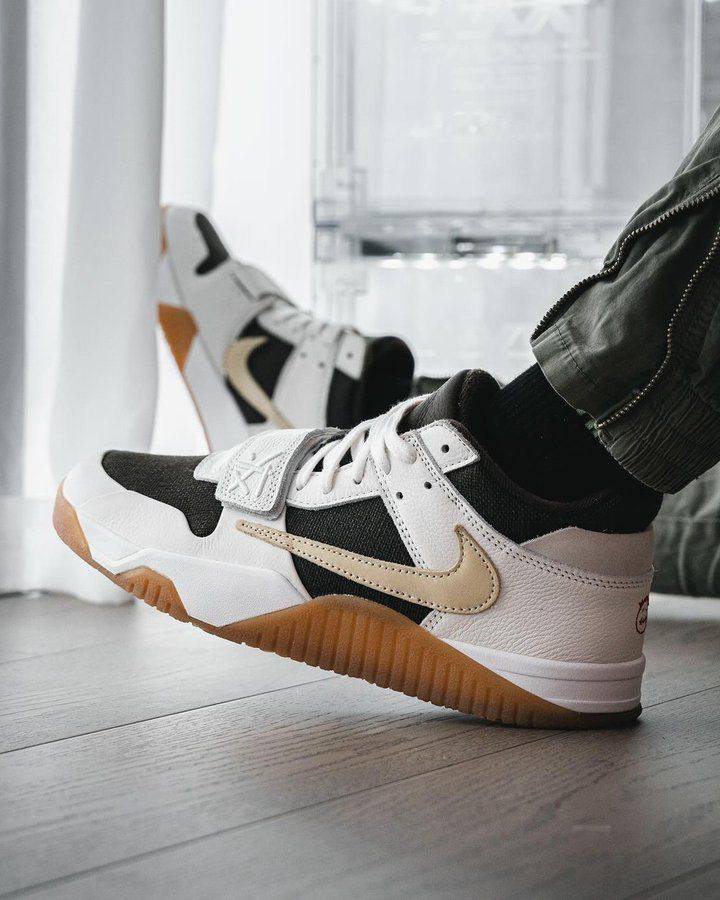 AIR JORDAN JUMPMAN JACK TR TRAVIS SCOTT SAIL