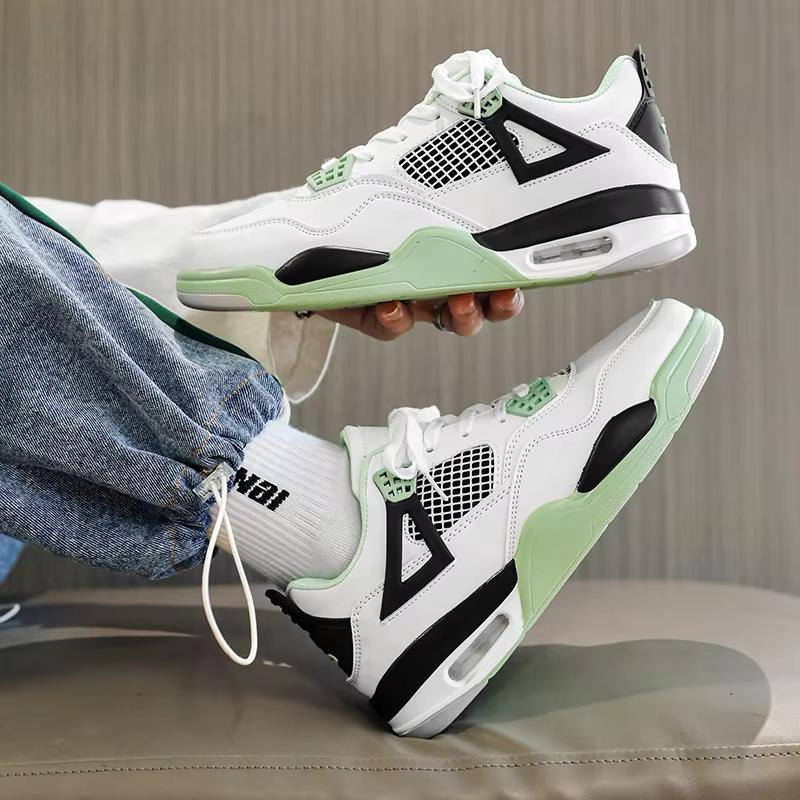AIR JORDANS RETRO 4 OIL AURA SEAFOAM