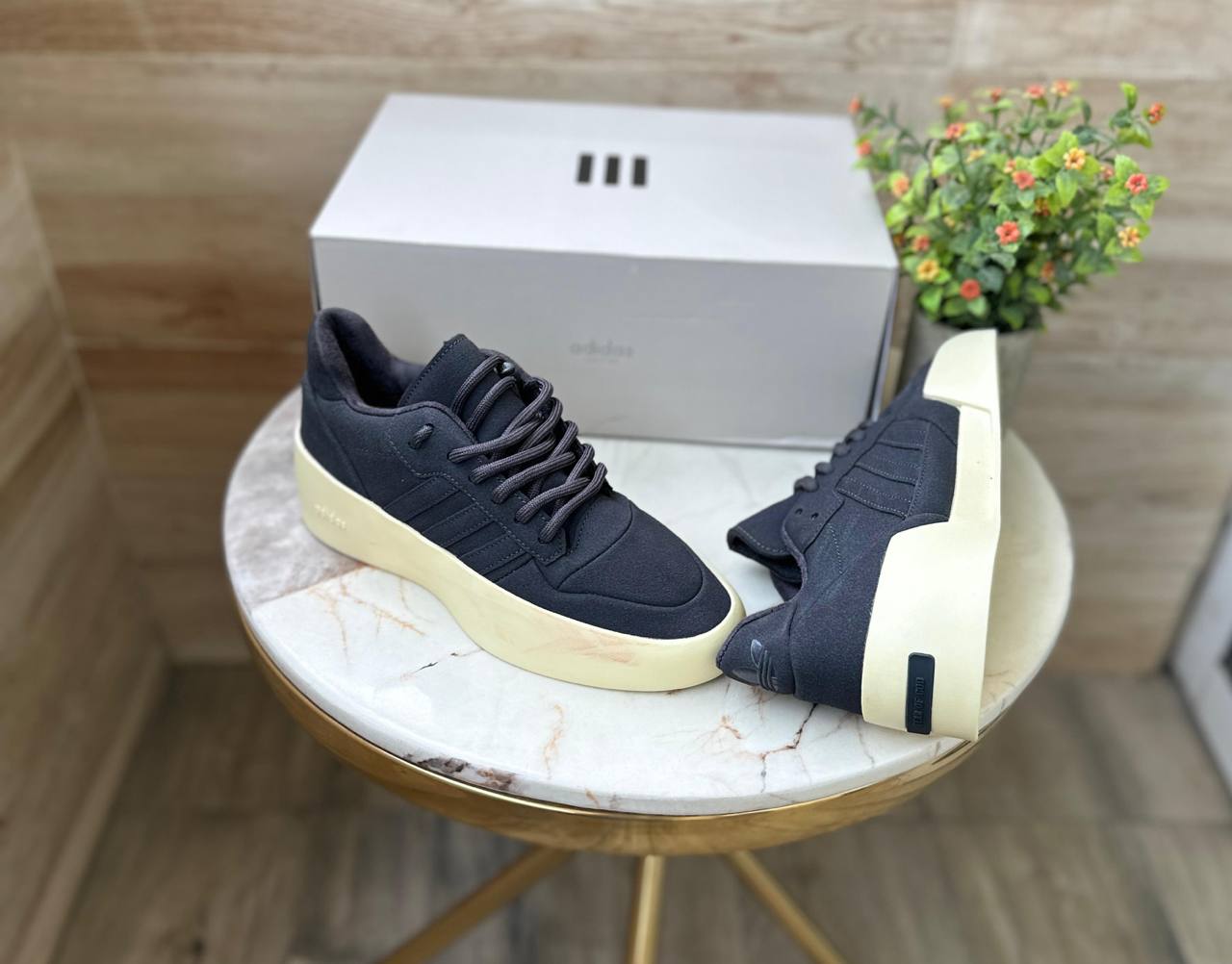 ADIDAS FEAR OF GOD LOW BLACK WHITE