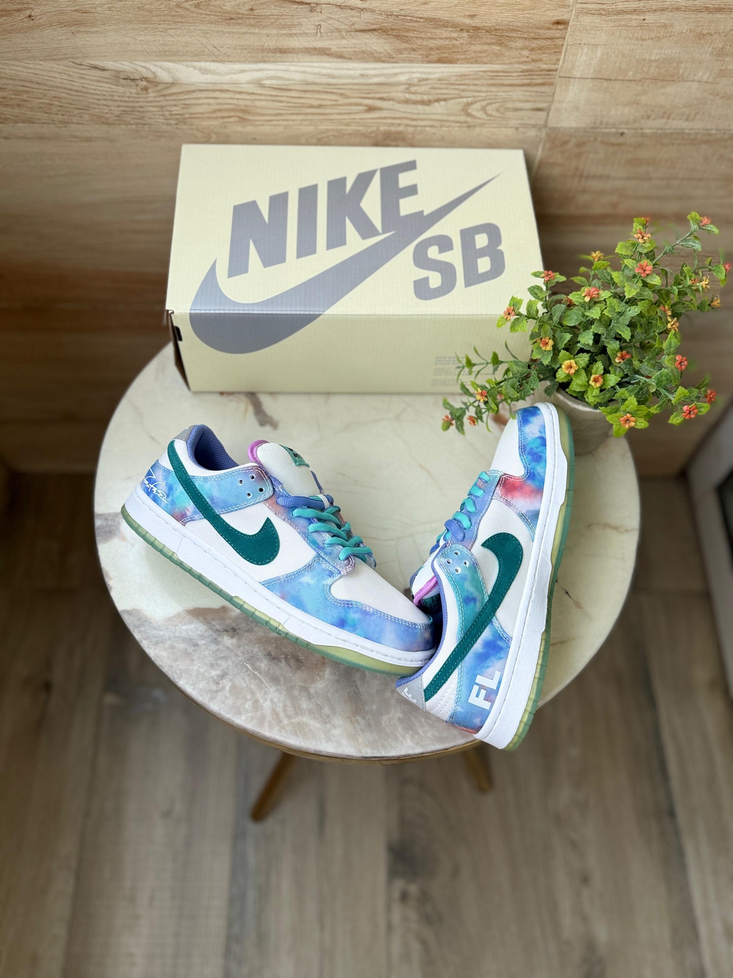 NIKE SB DUNK FUTURA LABORATORIES