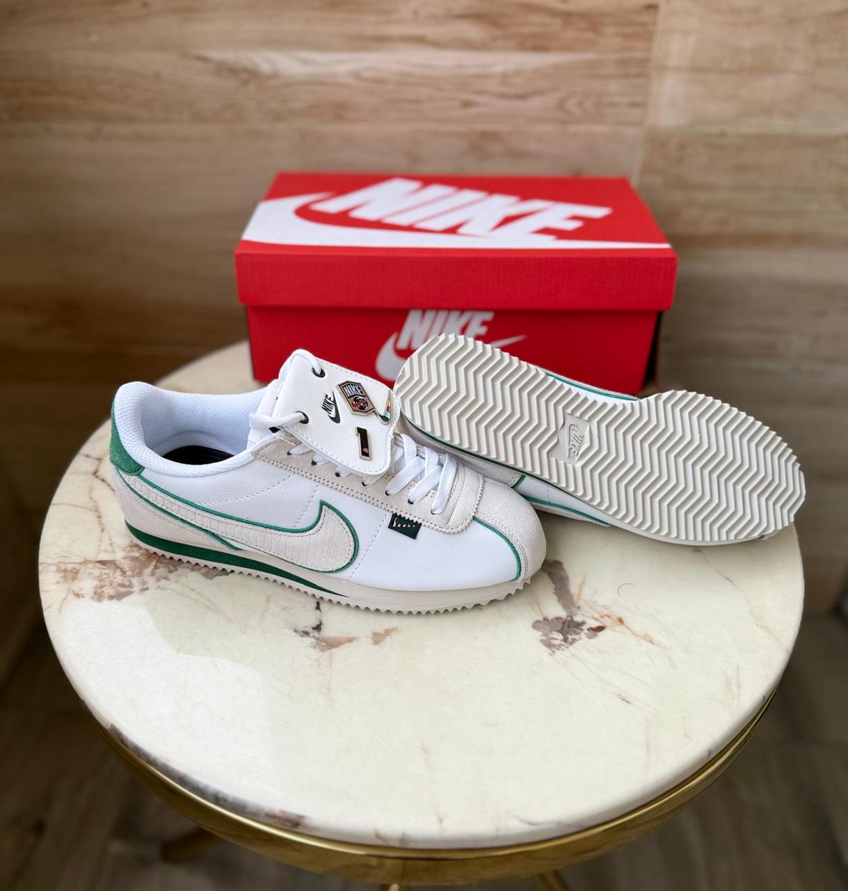 NIKE CORTEZ PETALS UNITED WHITE