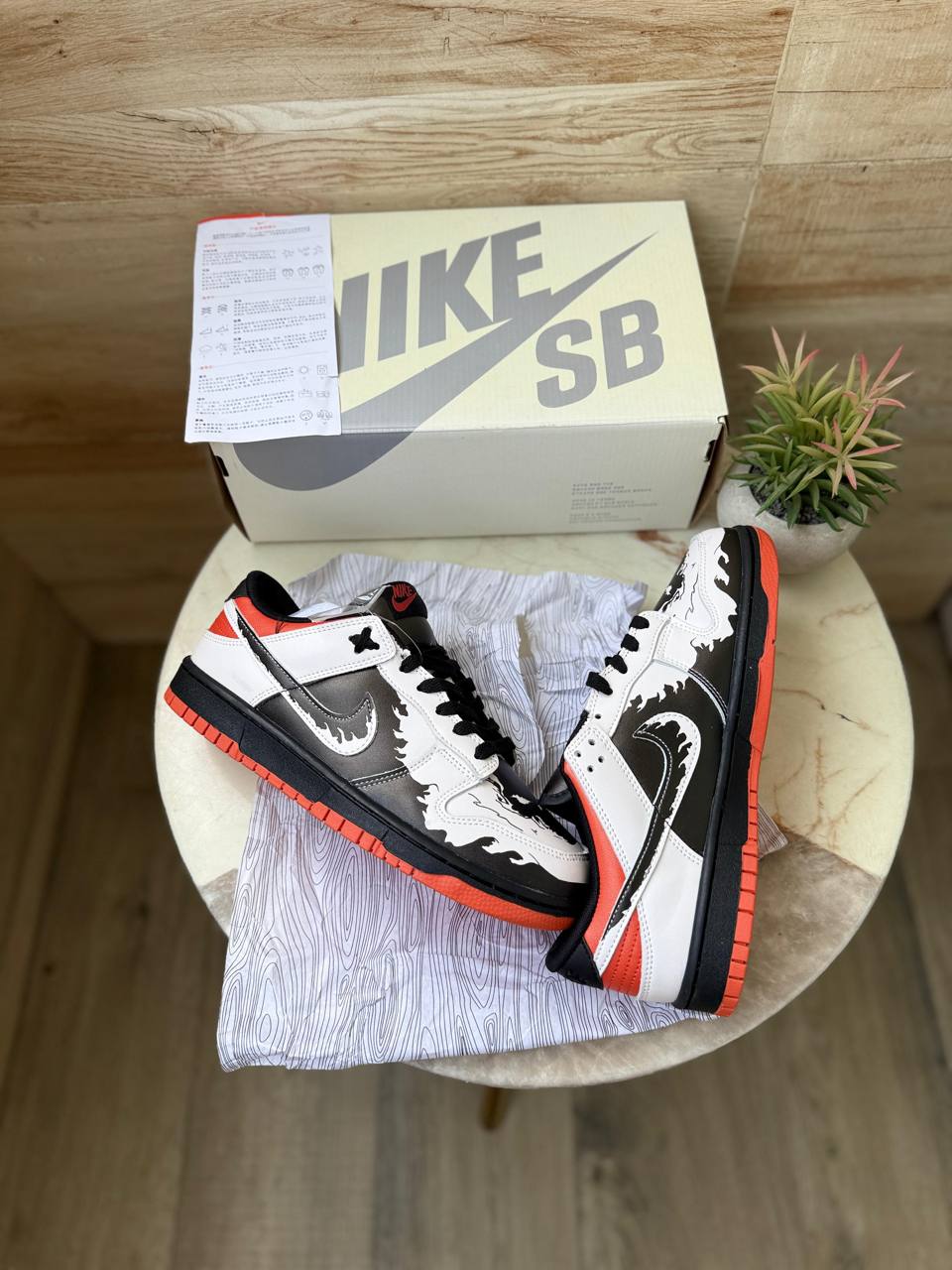 NIKE SB DUNK GHOSTRIDER