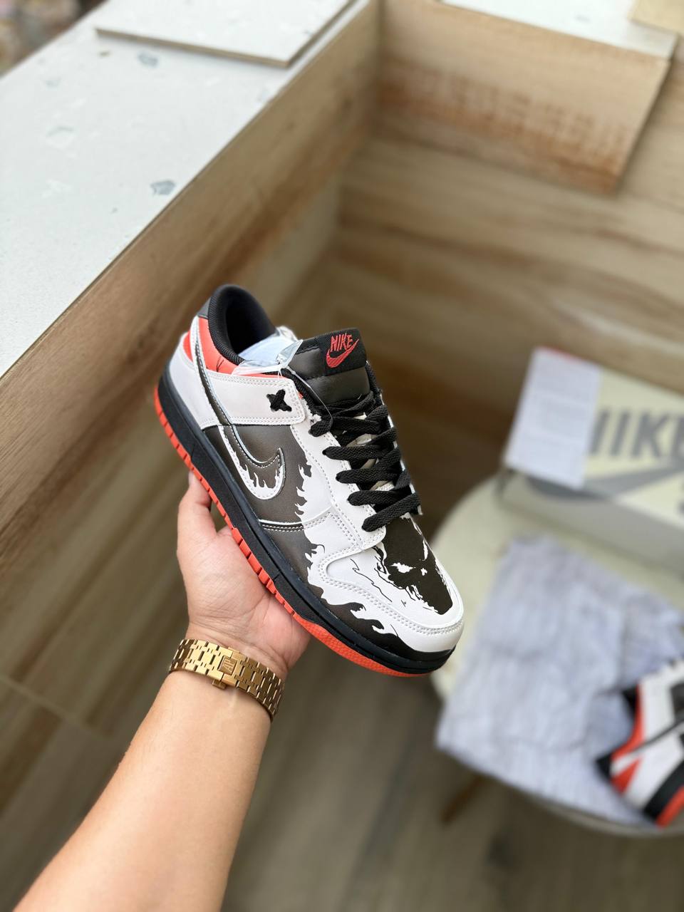 NIKE SB DUNK GHOSTRIDER