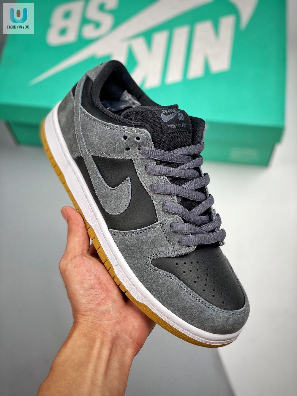NIKE SB DUNK DARK GREY