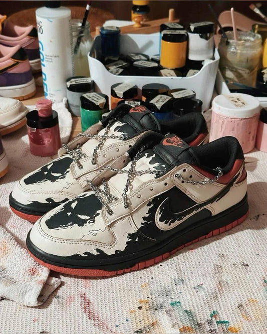 NIKE SB DUNK GHOSTRIDER